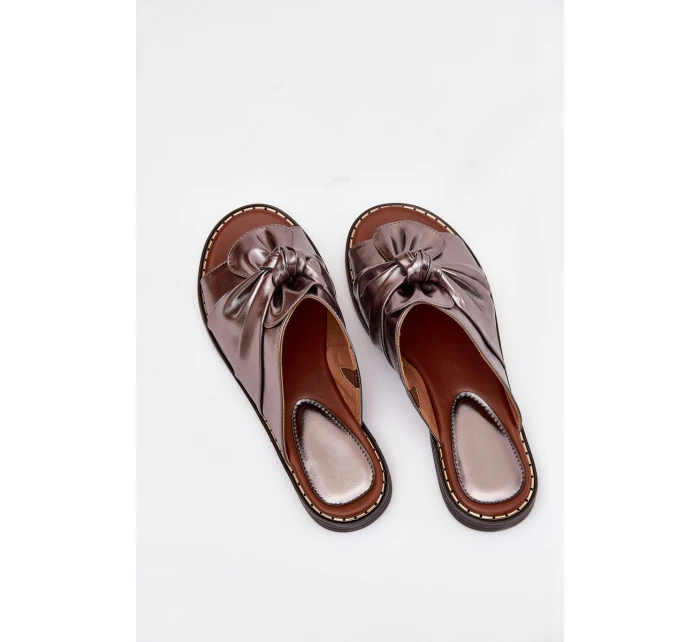 Dámské Pantofle Na Ploché Podešvi Grafitové model 21706046 - Boto Dámské Pantofle Na Ploché Podešvi Grafitové model 21706046 - Boto