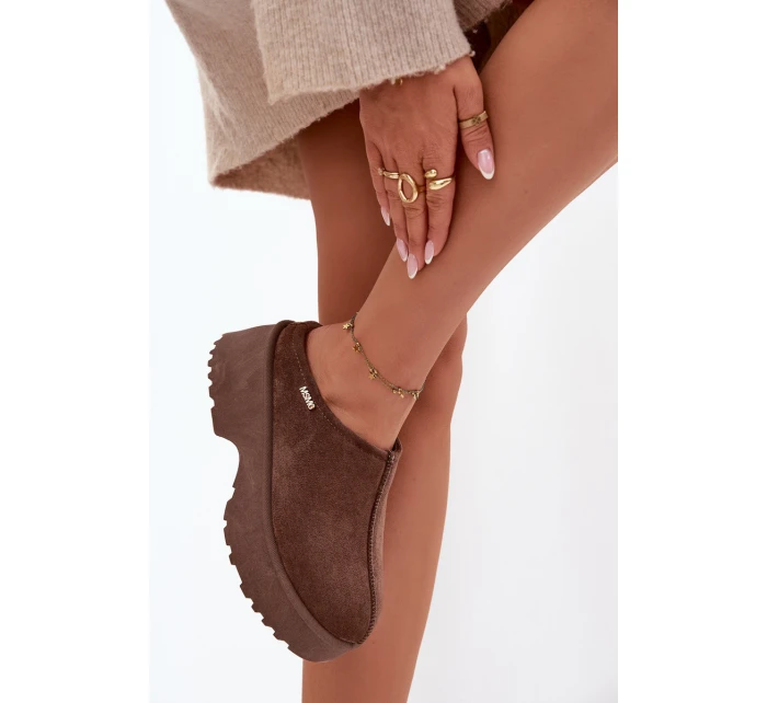Dámské nízké sněhule na platformě Yrenna – hnědé Dámské nízké sněhule na platformě Yrenna – hnědé