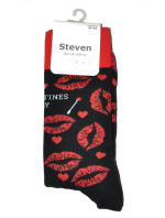 Vzorované pánské ponožky Steven art.136 Srdíčka