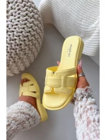 Dámské pantofle na ploché podrážce Žluté Lorania