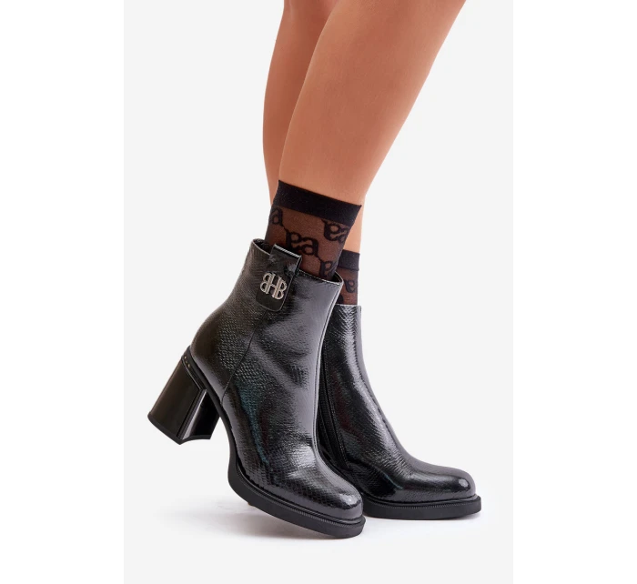 Hadí dámské botky na podpatku z přírodní kůže černé Vinceza 66670 Hadí dámské botky na podpatku z přírodní kůže černé Vinceza 66670