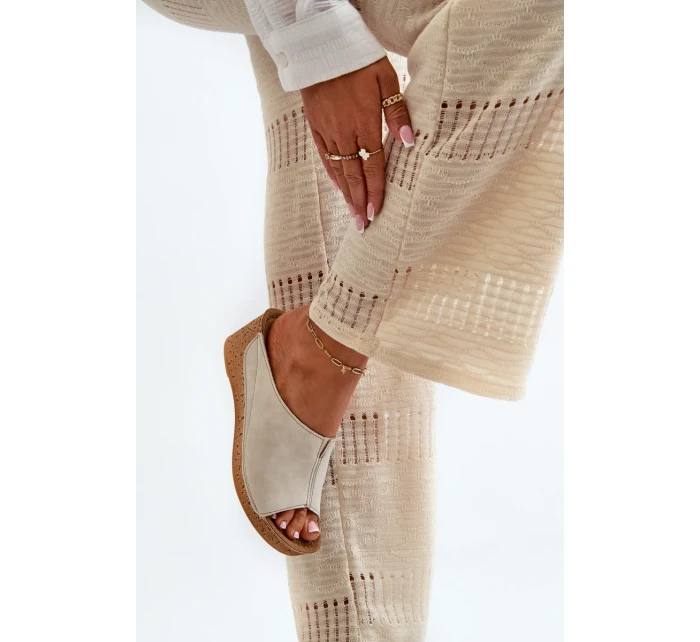 Pohodlné dámské pantofle na klínku Inblu Béžová Pohodlné dámské pantofle na klínku Inblu Béžová