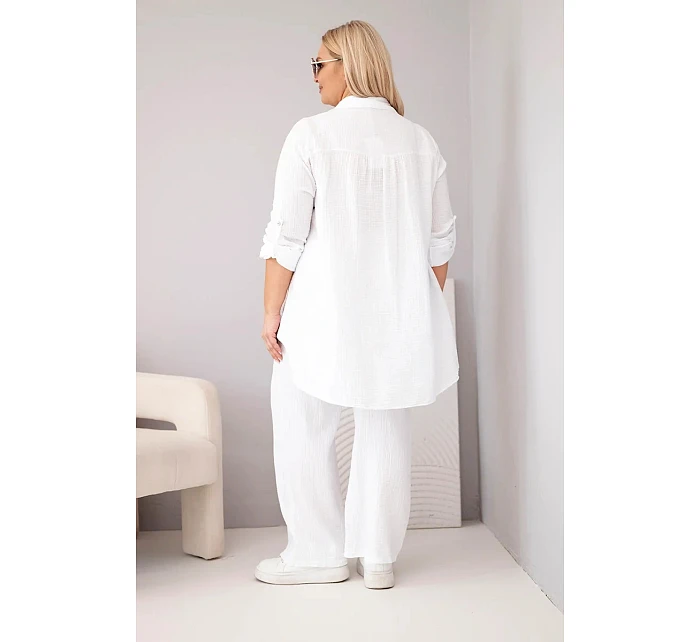 Dámský komplet Plus Size s košilí na knoflíky a kalhotami se širokými nohavicemi bílý model 22069915 - K-Fashion