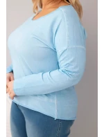 Dámská blůza Plus Size s výstřihem do V a delším zadním dílem modrá Dámská blůza Plus Size s výstřihem do V a delším zadním dílem modrá