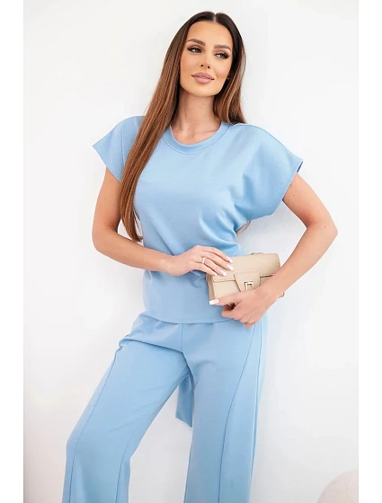 Dámský komplet z měkkého úpletu s halenkou s krátkým rukávem a širokými kalhotami modrý