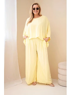 Dámský komplet Plus Size z viskózy se širokými kalhotami a halenkou žlutý