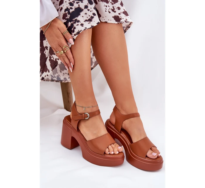 Dámské Sandály Na Podpatku A Platformě Z Eko Kůže Camel model 21687160 - Boto Dámské Sandály Na Podpatku A Platformě Z Eko Kůže Camel model 21687160 - Boto