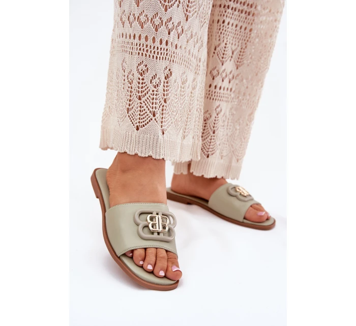 Ploché Dámské Pantofle S Ozdobným Detalem Zelené model 21699585 - Boto Ploché Dámské Pantofle S Ozdobným Detalem Zelené model 21699585 - Boto