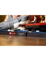 LEGO Ideas 21350 Čelisti