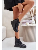 Lakované Boty Na Zateplené Černé model 21672910 - VINCEZA