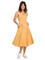 B218 Přiléhavé šaty bez rukávů - černé