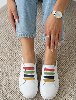 Kožené dámské polobotky model 22044848 Bílé - VINCEZA