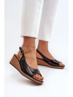 Dámské patentované sandály na klínku Sergio Leone Black Dámské patentované sandály na klínku Sergio Leone Black