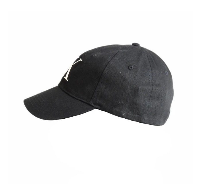 Calvin Jeans Kšiltovka s popruhem černá model 22053156 - Calvin Klein Calvin Jeans Kšiltovka s popruhem černá model 22053156 - Calvin Klein