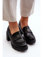 Dámské polobotky na podpatku s ozdobou Černé model 21655240 - Boto Dámské polobotky na podpatku s ozdobou Černé model 21655240 - Boto