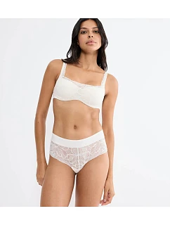 Body Make-Up Illusion Lace - Krátké šortky tvarující křivky Triumph