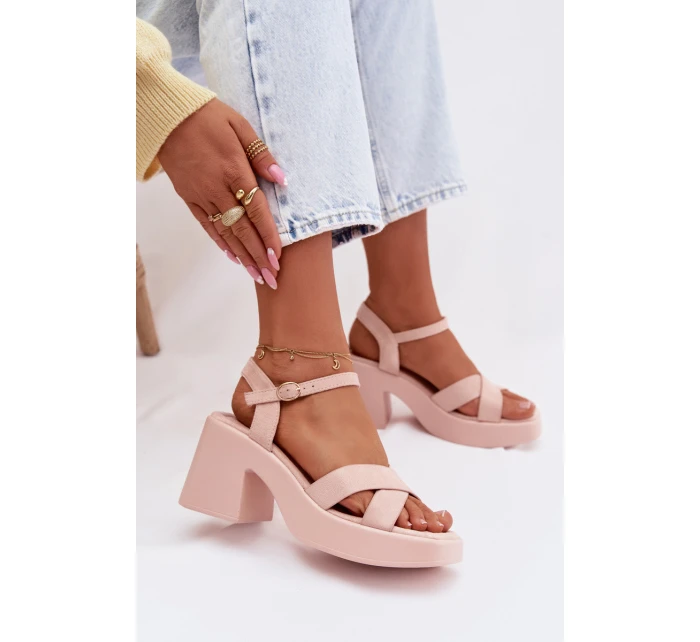 Dámské sandály na masivním podpatku z eko semiše světle růžové model 21998020 - Boto