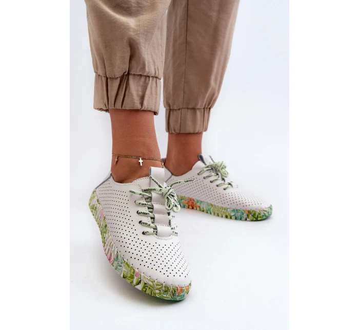 Dámské kožené polobotky se šněrováním bílé Farnalea