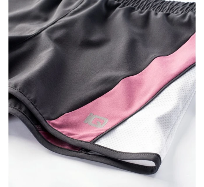 Cross The Line Delia Shorts W model 19157143 - IQ