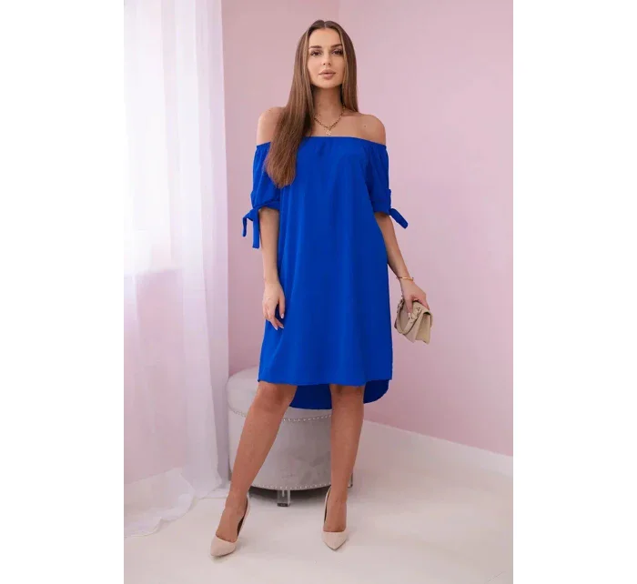 Šaty s vázáním na rukávech chrpově modré barvy Šaty s vázáním na rukávech chrpově modré barvy