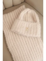 Dámská souprava čepice a dlouhý šál z měkké příze světle pudrově růžová