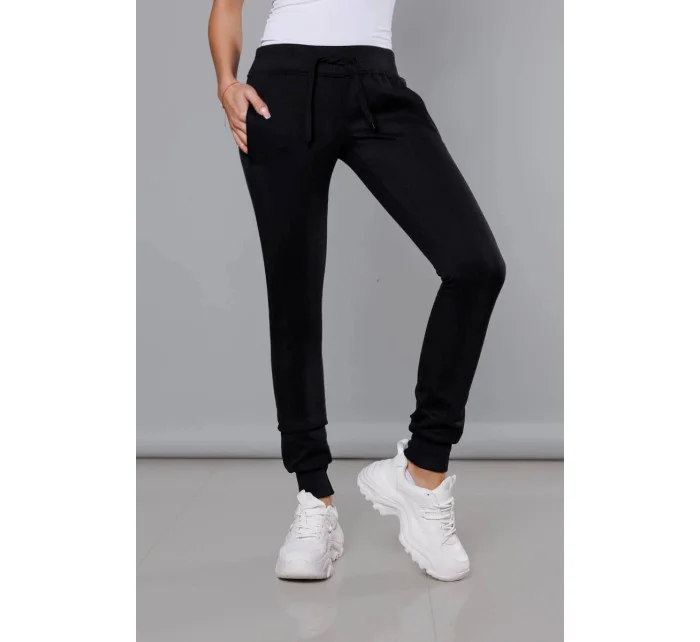 Černé teplákové kalhoty model 21475438 - J.STYLE
