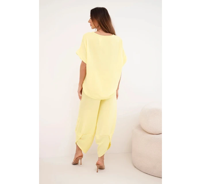 Komplet z viskózy model 22018674 + kalhoty žlutý - K-Fashion