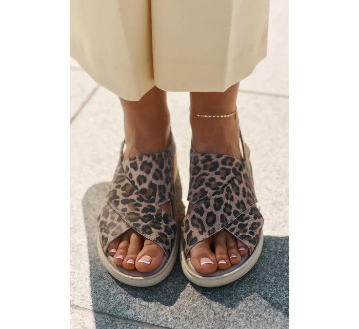 Zazoo 40392 Kožené Sandály Dámské Leopardí Hnědé Zazoo 40392 Kožené Sandály Dámské Leopardí Hnědé