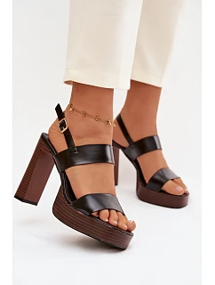 Sandály na podpatku  model 226116 Step in style