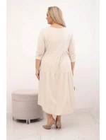 Dámská bavlněná model 21800787 Plus Size s volány a ohrnutými rukávy béžová - K-Fashion Dámská bavlněná model 21800787 Plus Size s volány a ohrnutými rukávy béžová - K-Fashion