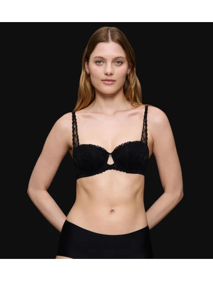 Dámská podprsenka Body Make-Up Illusion Lace Dirndl - BLACK - černá 0004 - TRIUMPH Dámská podprsenka Body Make-Up Illusion Lace Dirndl - BLACK - černá 0004 - TRIUMPH