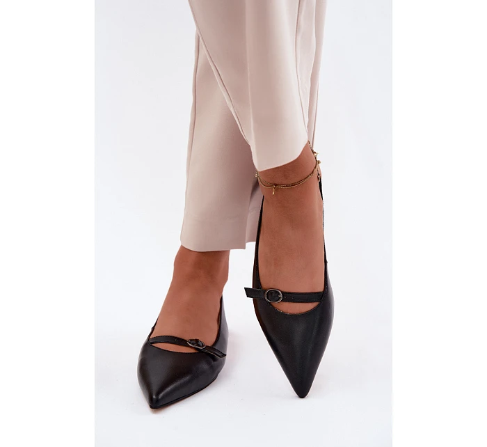 Kožené sandály na nízkém podpatku model 22123100 Černé - Maciejka