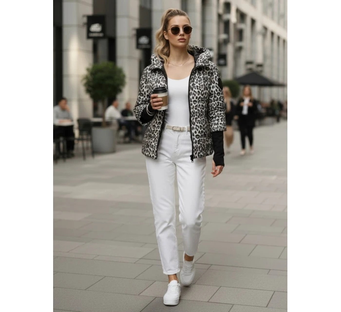 Dámská přechodná bunda s leopardím vzorem bílá FashionStreet TY5548 Dámská přechodná bunda s leopardím vzorem bílá FashionStreet TY5548