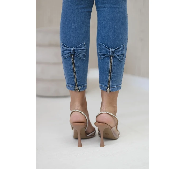 Džínové kalhoty s mašlí Džínové kalhoty s mašlí