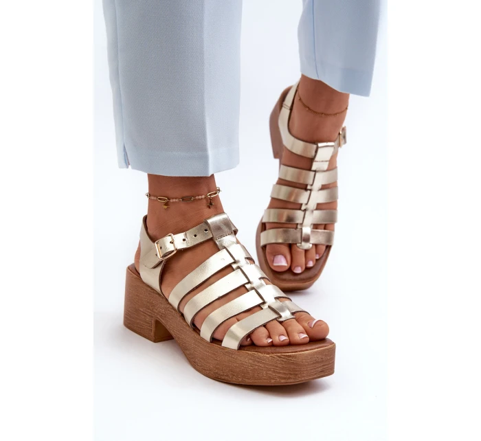 Zazoo 40410 Dámské kožené sandály Zlaté