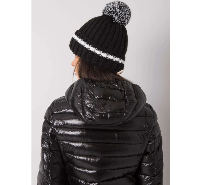 Dámská čepice.92 černá