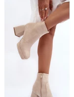 Zamszové Botky Na Podpatku Bežové Makeline Zamszové Botky Na Podpatku Bežové Makeline