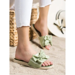 Praktické dámské zelené nazouváky bez podpatku Praktické dámské zelené nazouváky bez podpatku