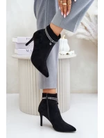 Boty Na Podpatku S Dekorativním Pásem Eko Sametové Vinceza 16469 Černé