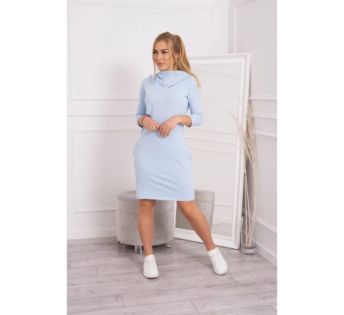 Šaty s kapucí a kapsami modré