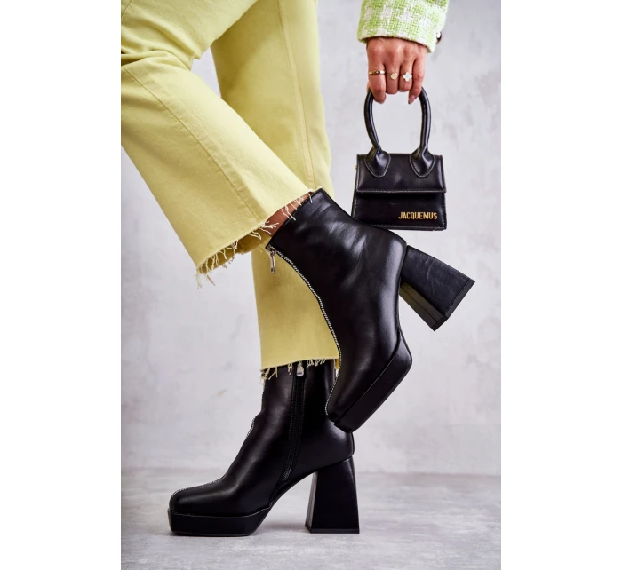 Dámské kozačky na  se zipem černá model 21595111 - Boto