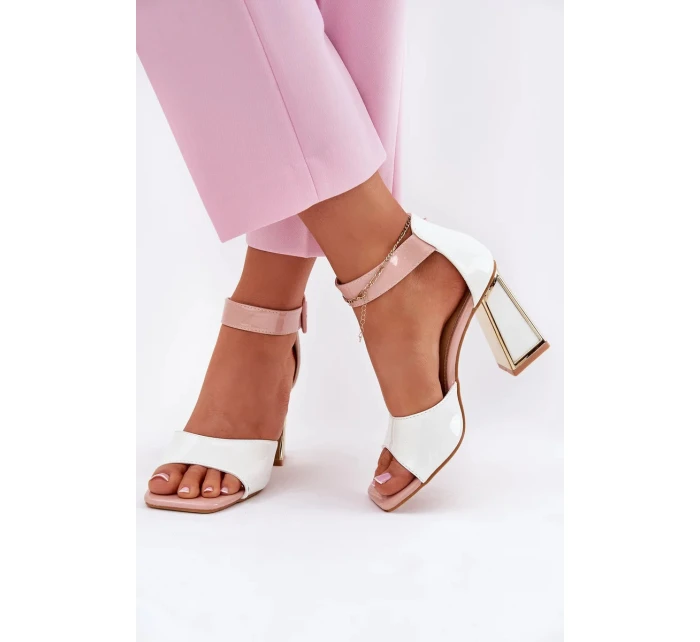 Dámské lakované sandály na sloupku - bílé Vinceza Dámské lakované sandály na sloupku - bílé Vinceza