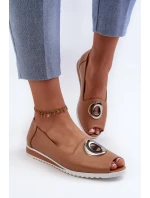 Dámské lodičky s ozdobou z ekokože tmavě béžové Biolita