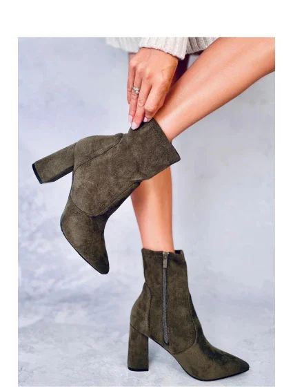 Dámské kotníkové boty Tmavě zelená model 20119643 - Inello