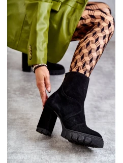 Semišové Kozačky Na Podpatku černé model 21597737 - Boto