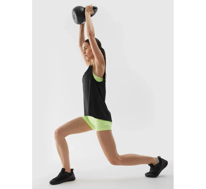 Dámský sportovní top z recyklovaných materiálů 4F - černý Dámský sportovní top z recyklovaných materiálů 4F - černý