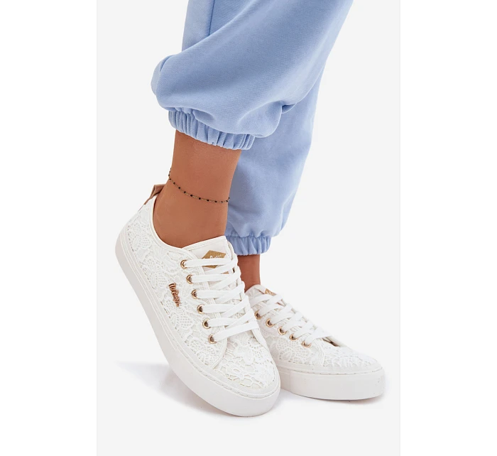 Dámské tenisky s krajkou model 22102739 Bílé - Lee Cooper Dámské tenisky s krajkou model 22102739 Bílé - Lee Cooper