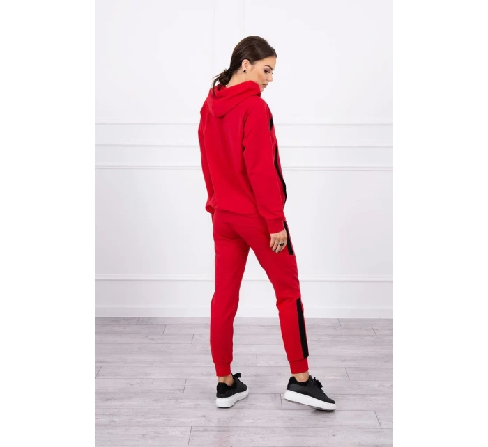 Sportovní sada s pruhy červená