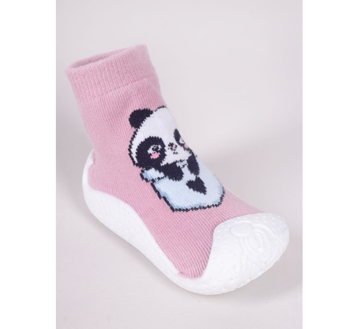 Yoclub Dětské dívčí protiskluzové ponožky s gumovou podrážkou P2 Pink