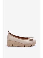 Kožené baleríny na platformě s ozdobou krémové Lewski model 21644614 - Boto